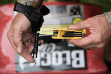 Load image into Gallery viewer, Tru-Fire Smoke Extreme Archery Release Aid for Ambidextrous Hunters, USA Made