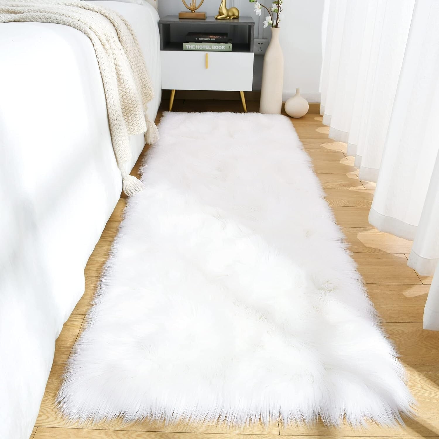 2x6 Ft White Faux Fur Runner Rug – Soft Fluffy Carpet for Living Room Elegance