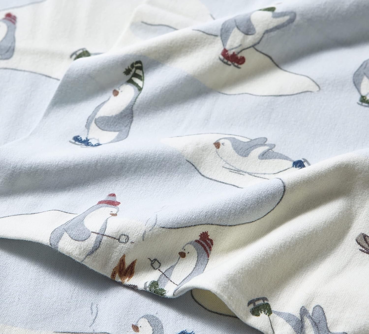 Soft Brushed Cotton Flannel Twin Bedding Set - Skating Penguin Print