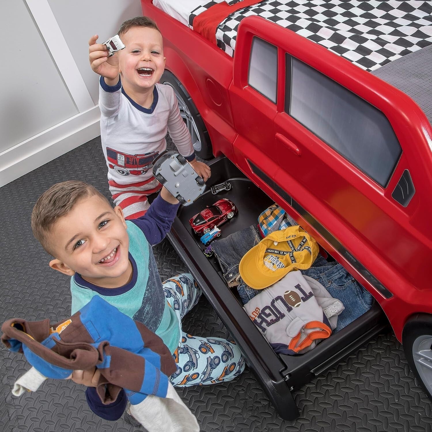 Vibrant Red Twin Car Bed with Working Headlights - Ideal for Creative Toddlers