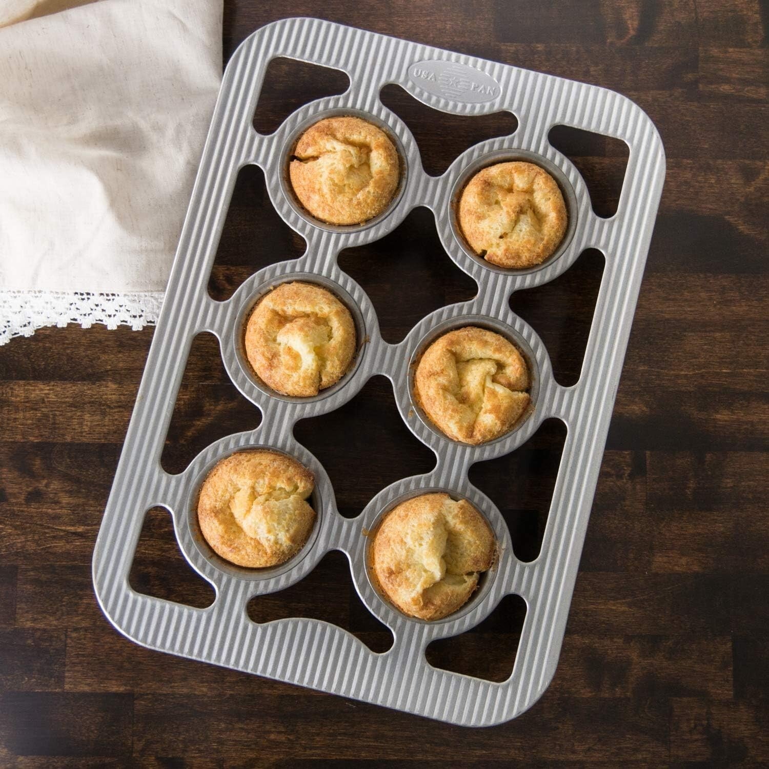 Eco-Friendly Non-Stick 6-Well Popover Pan Crafted in the USA for Quality Baking