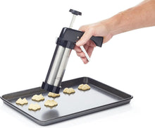 Load image into Gallery viewer, Masterclass 22-Piece Professional Icing Set &amp; Biscuit Maker - Premium Quality
