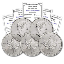 Load image into Gallery viewer, Unique 5-Coin Silver Maple Leaf Lot - Random Years, High Reflectivity and Purity