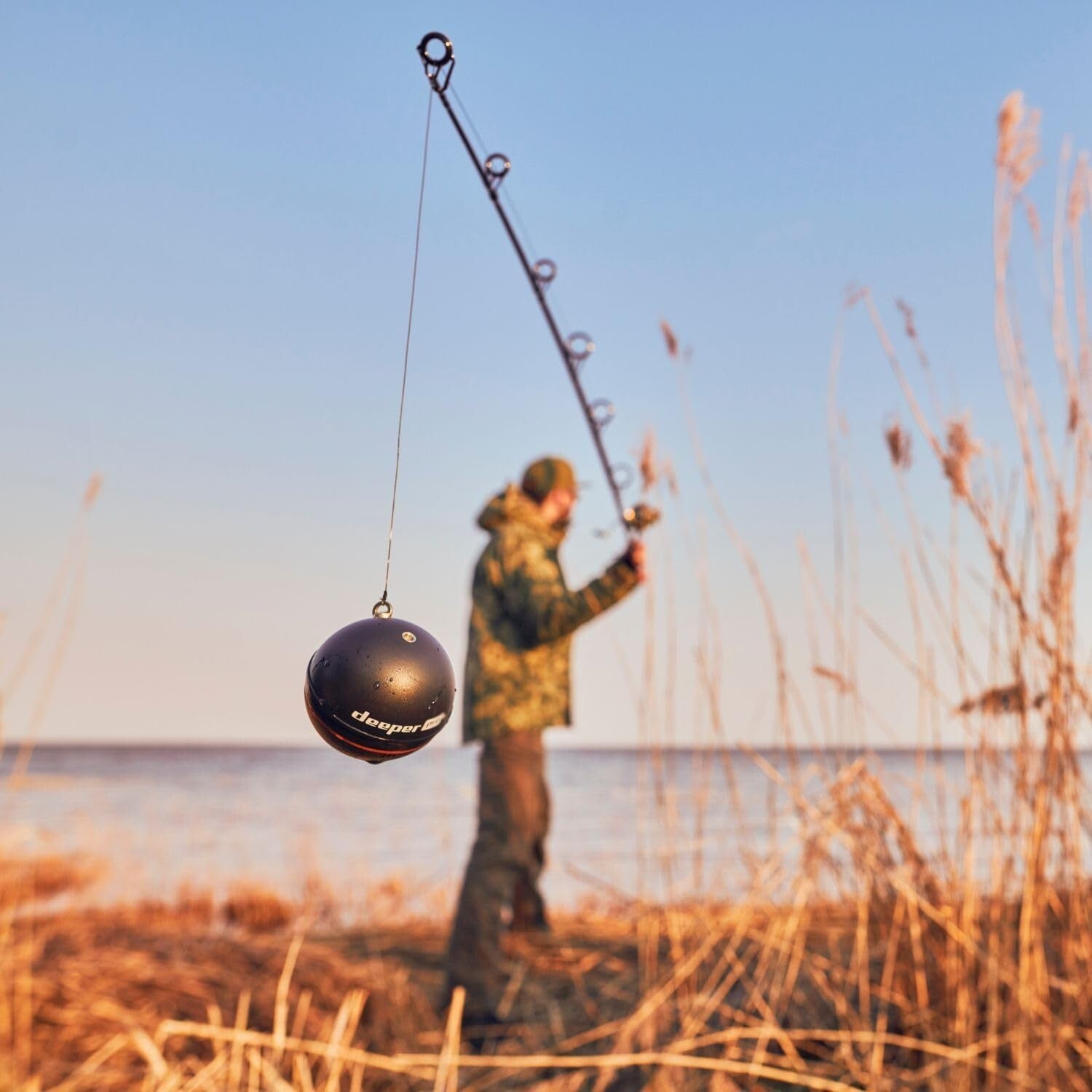 2.4-Inch GPS Enabled Fish Finder with Real-Time Depth and Targeting Features