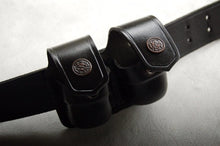 Load image into Gallery viewer, Genuine Cowhide Leather Double Speedloader Carrier for .38 Special &amp; 357 Magnum