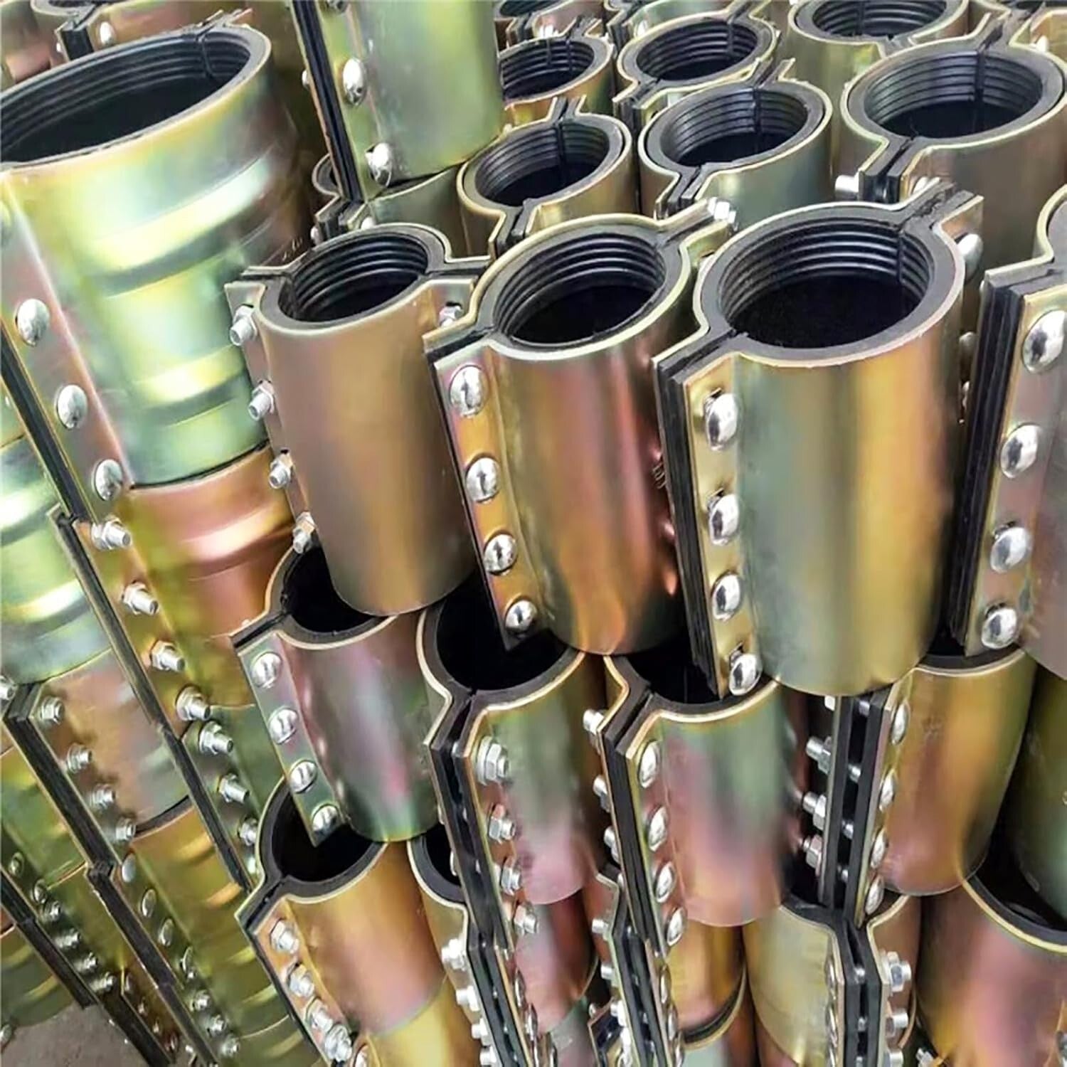 4 inch Heavy-Duty Pipe Repair Clamp - Effortless Seal with Bronze Coating