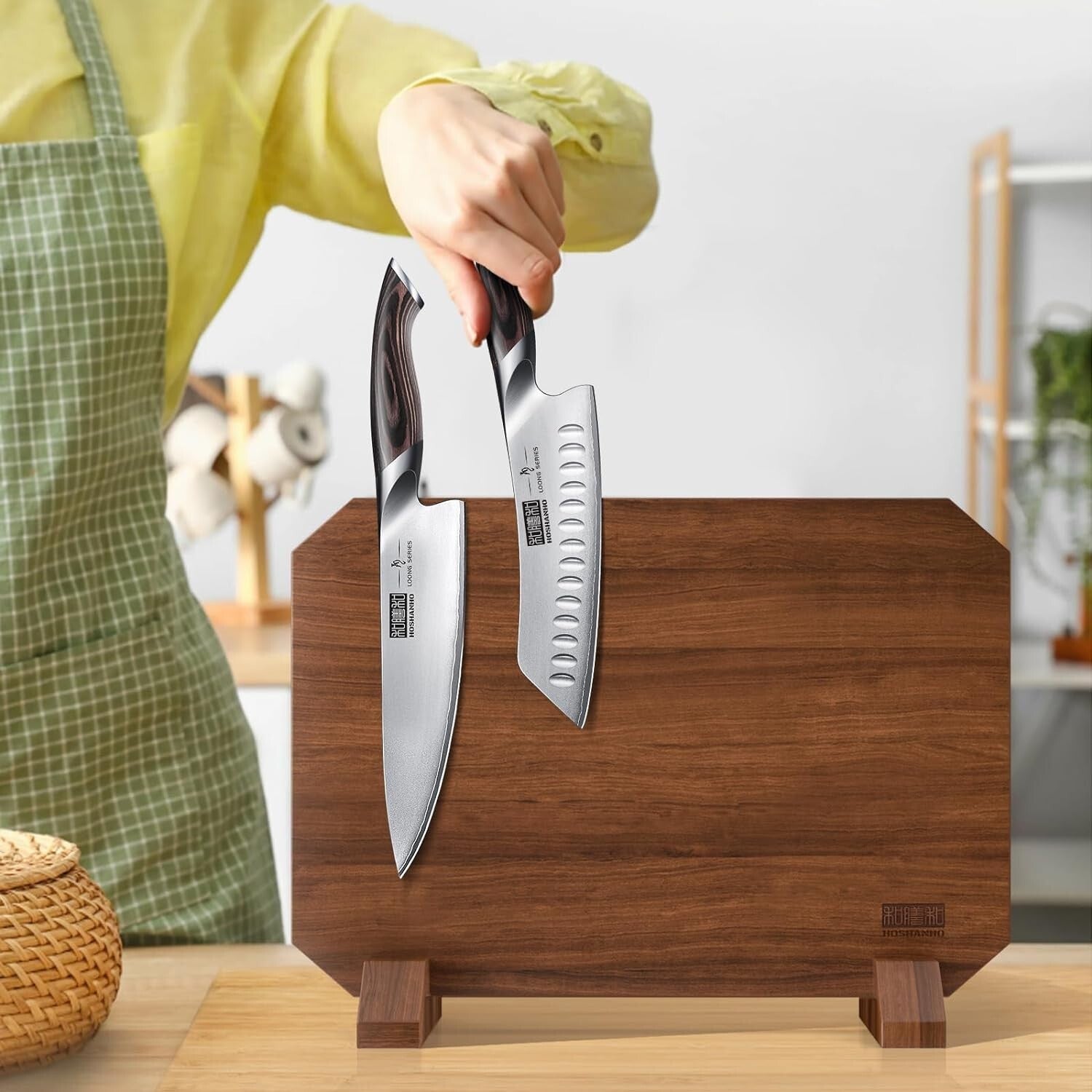 Double-Sided Magnetic Knife Holder with Non-Slip Feet - Modern Kitchen Essential