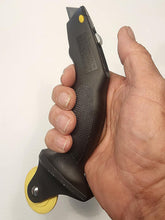 Load image into Gallery viewer, High-Quality Screen Roller Tool with Ergonomic Design - Ideal for DIY Projects
