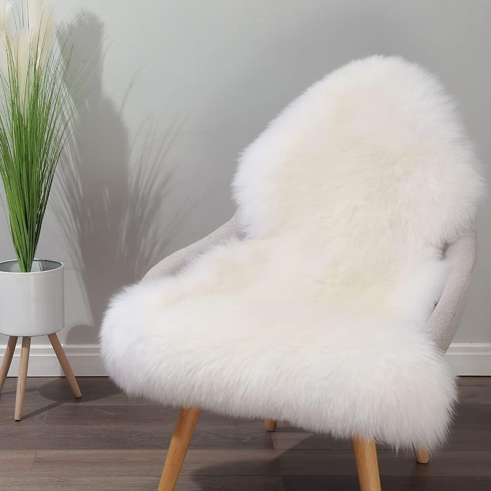 High-Quality Handmade Sheepskin Rug - Elegant Decor for Living & Bedroom