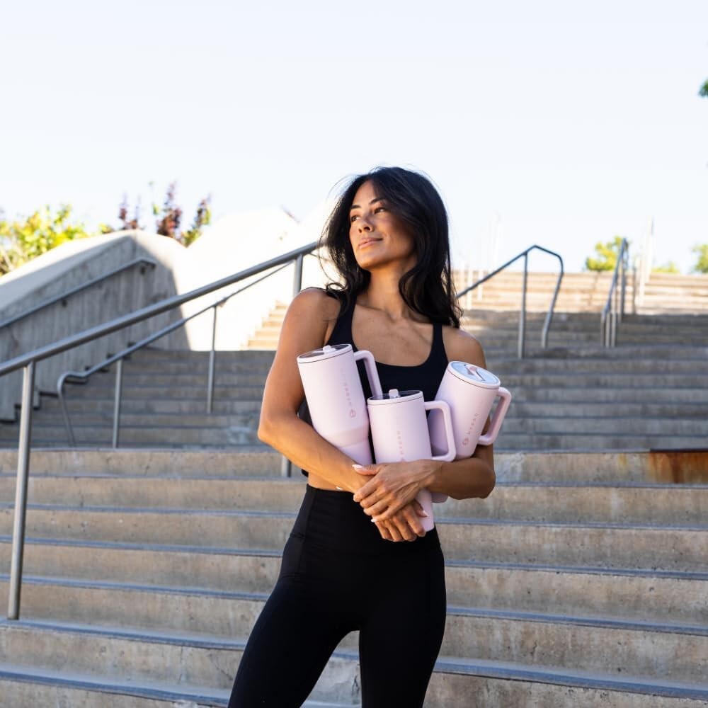 Dishwasher-Safe 40 oz Travel Water Bottle with Rubber Base & Straw - Pink Sand