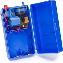 Load image into Gallery viewer, Penn Plax Silent Air Battery Operated Air Pump for Safe Aquatic Environments