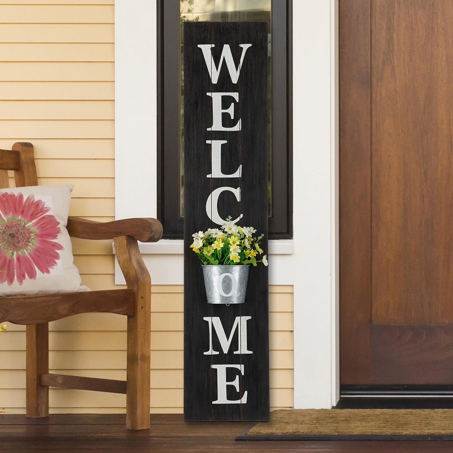 Elegant Vertical Farmhouse Welcome Sign with Black Hanging Planter Decoration