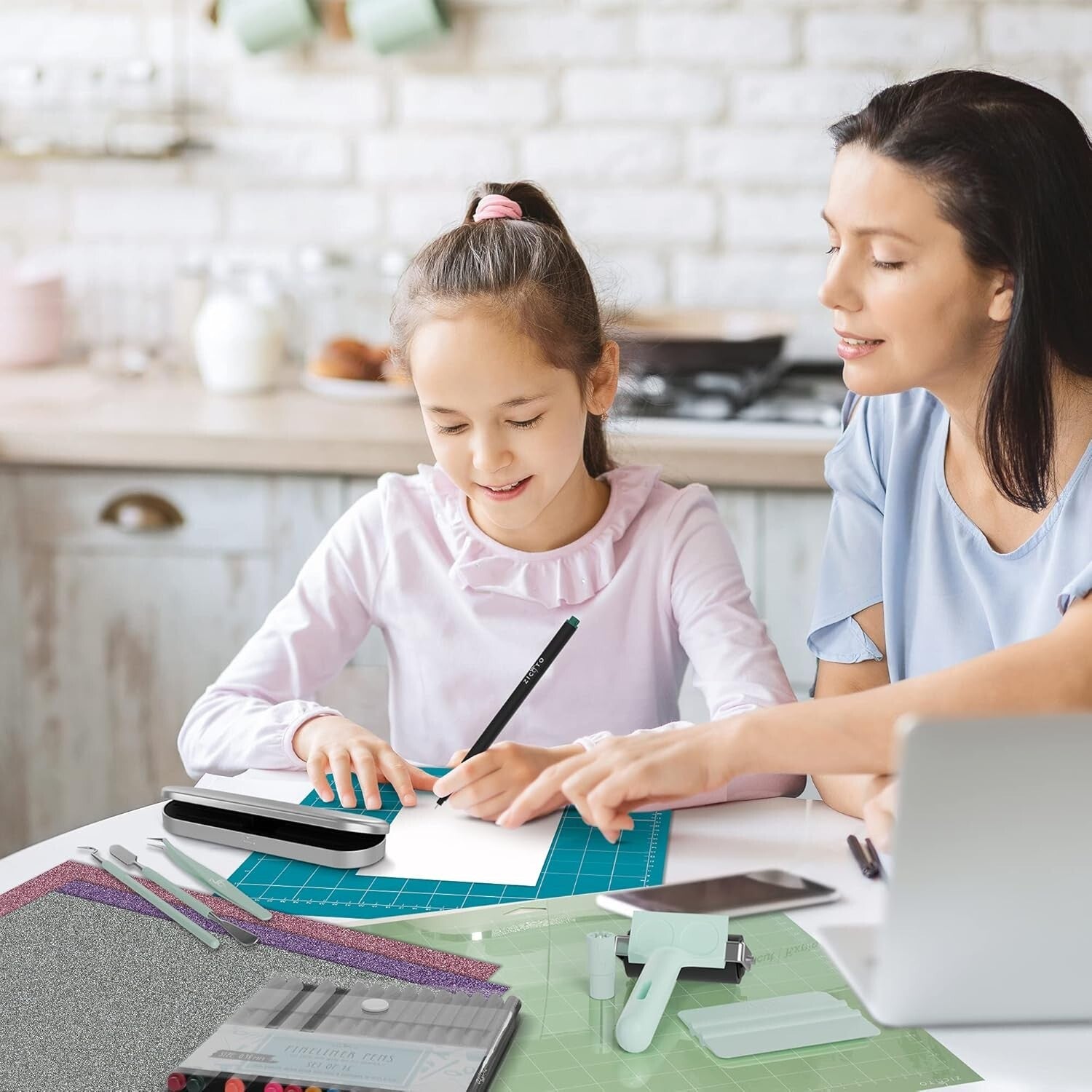 Versatile Cricut Maker Accessory Bundle for Effortless Crafting Creativity