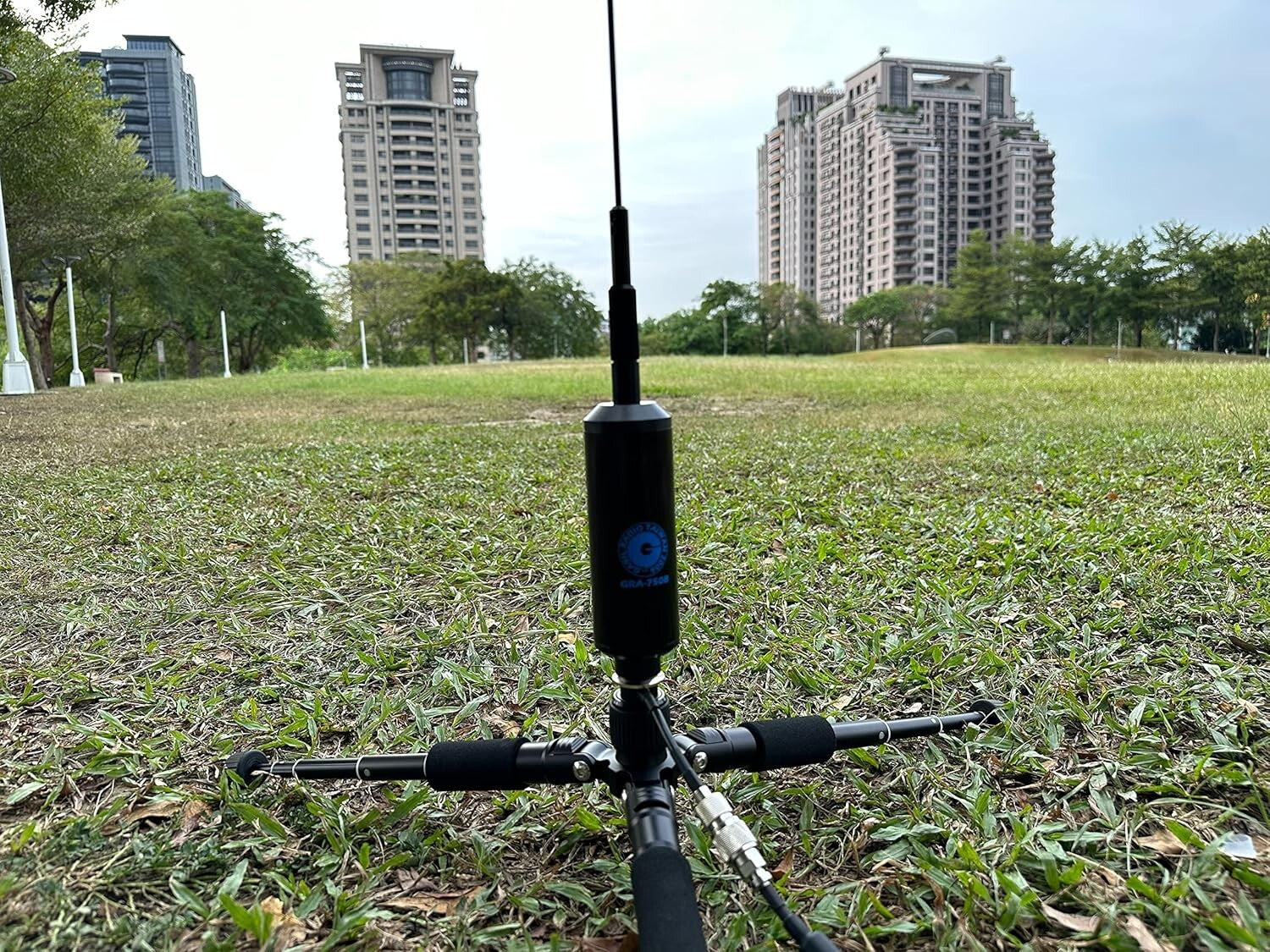 GRA-750B 7-54MHz HF Mobile Antenna - Compact, Lightweight, and Easy Install