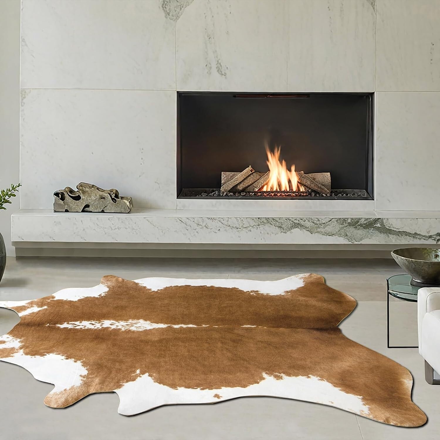 Premium Faux Cowhide Rug 4.6x5.2ft - Rustic Cow Print for Elegant Living