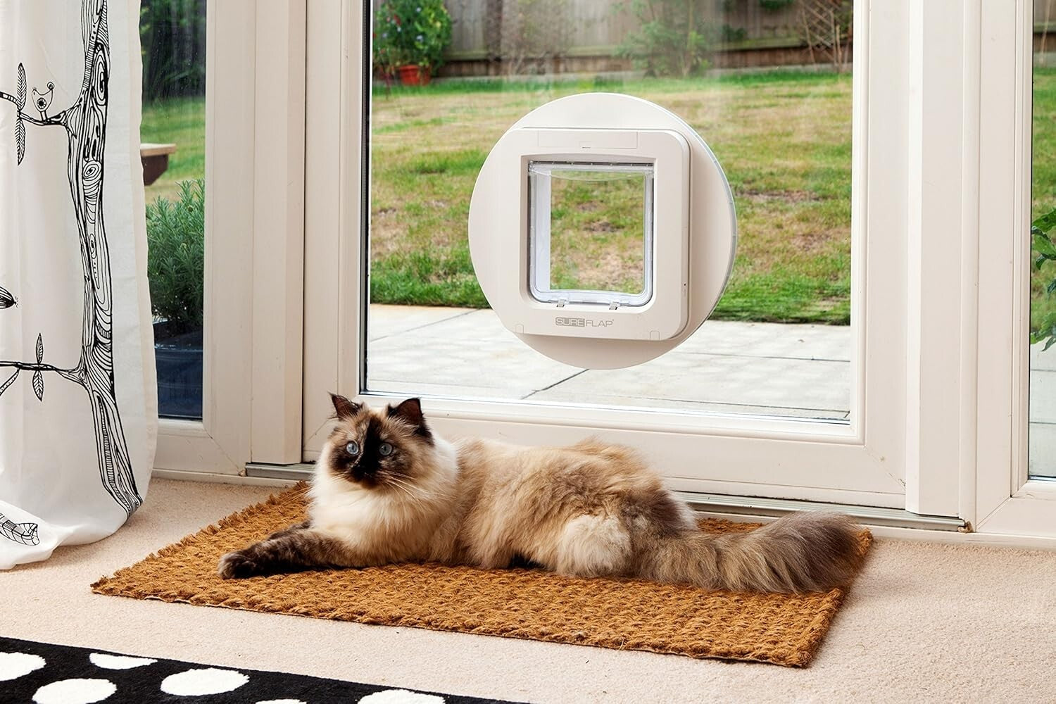 Battery-Powered Microchip Pet Door - Secure Access for Small Dogs & Cats