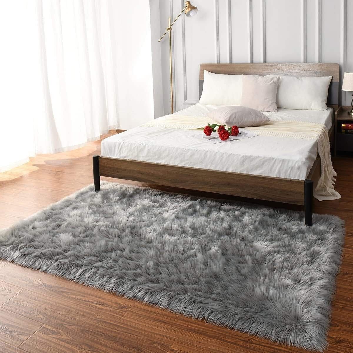 Elegant 4x6 Feet Furry Sheepskin Rug - Perfect for Living Rooms & Bedrooms