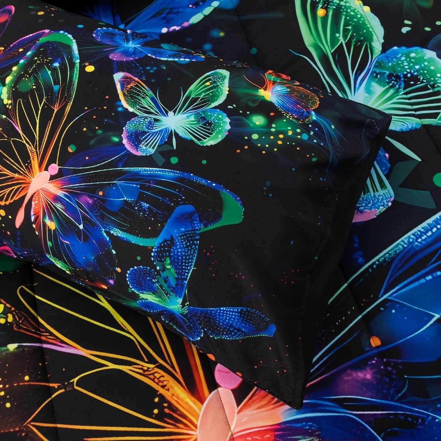 Galaxy-Themed Butterfly Printed Bedding Set - Full Comforter & Pillows Included