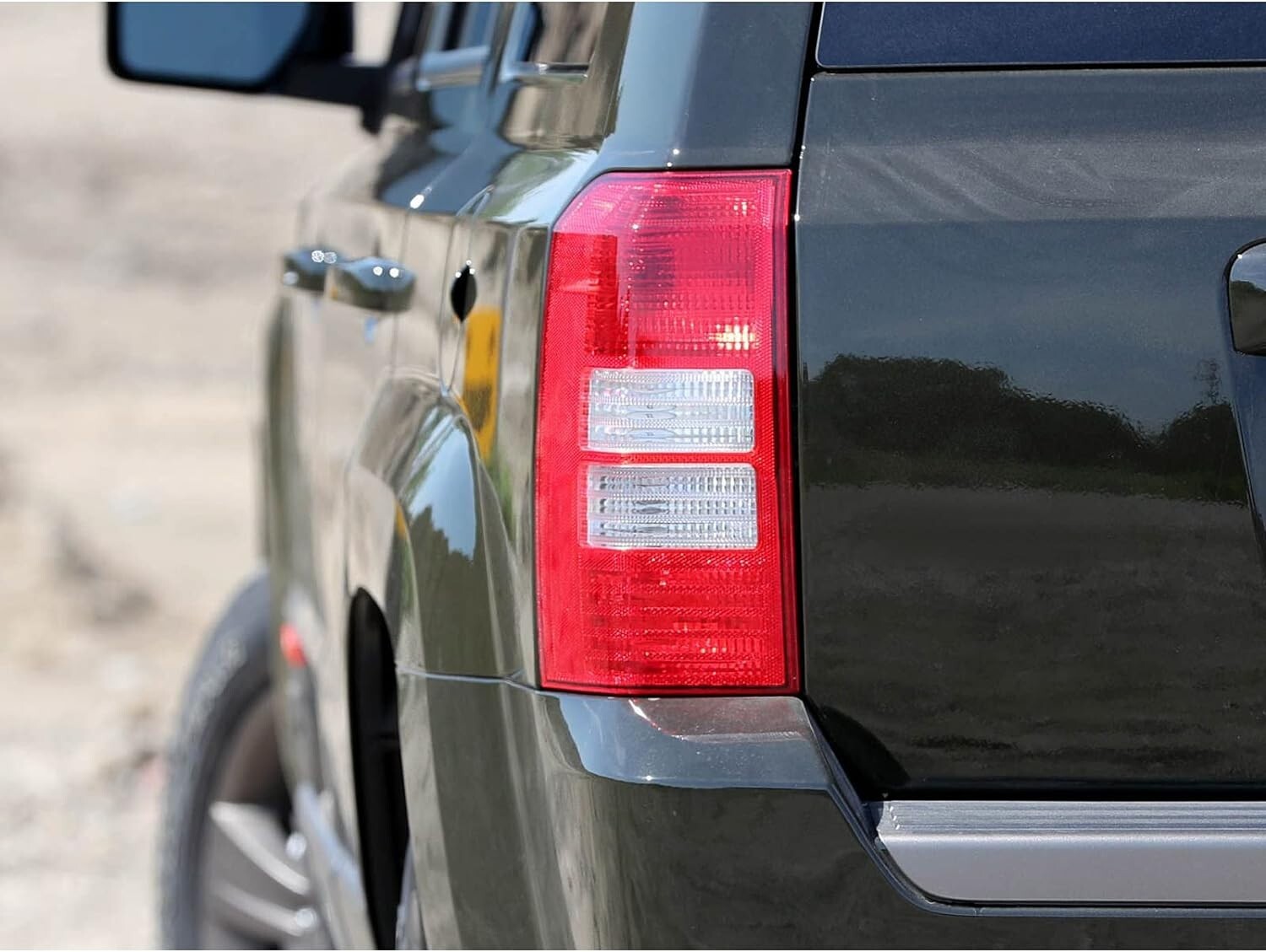 Premium Quality Left Taillight for Jeep Patriot (2008-2017) - 12V Brake Light