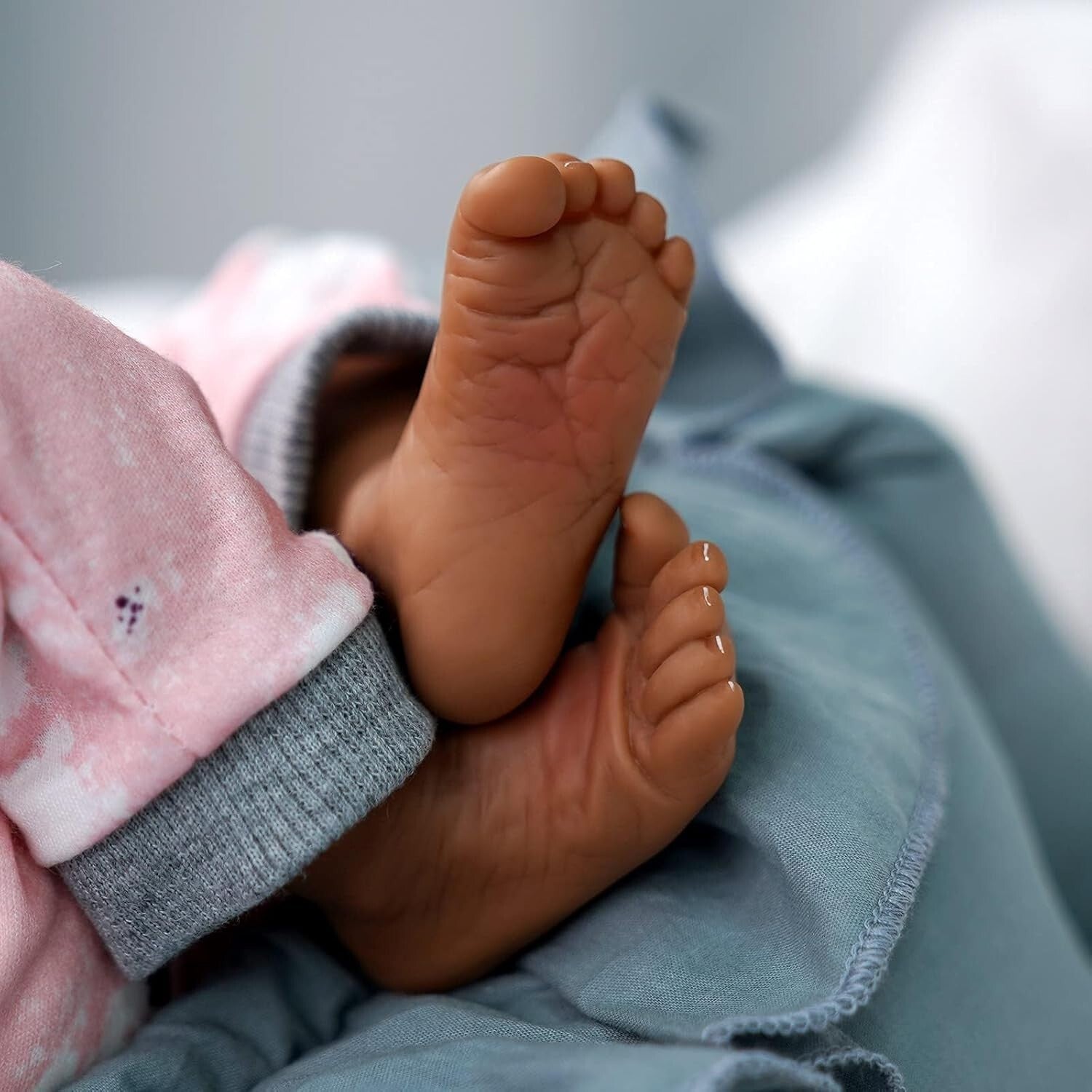 17-Inch Realistic Black Reborn Baby Doll with Soft Body & Curls – Gift Box