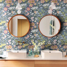 Load image into Gallery viewer, Removable Floral Wall Decor - Daisy Pattern Peel and Stick Wallpaper 48.4sq.ft