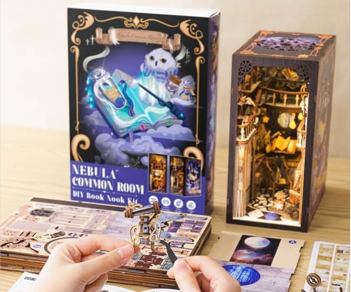 Nebula Common Room Book Nook Kit - Enchanting Miniature Decor with LED Light