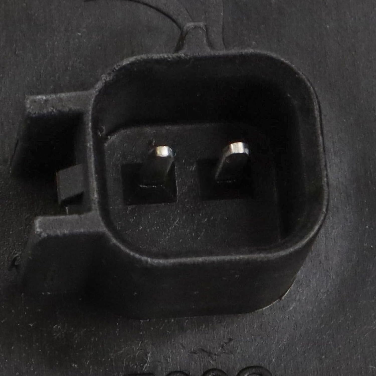 Windshield Washer Reservoir for Ram 1500/2500/3500 - Includes Fluid Level Sensor