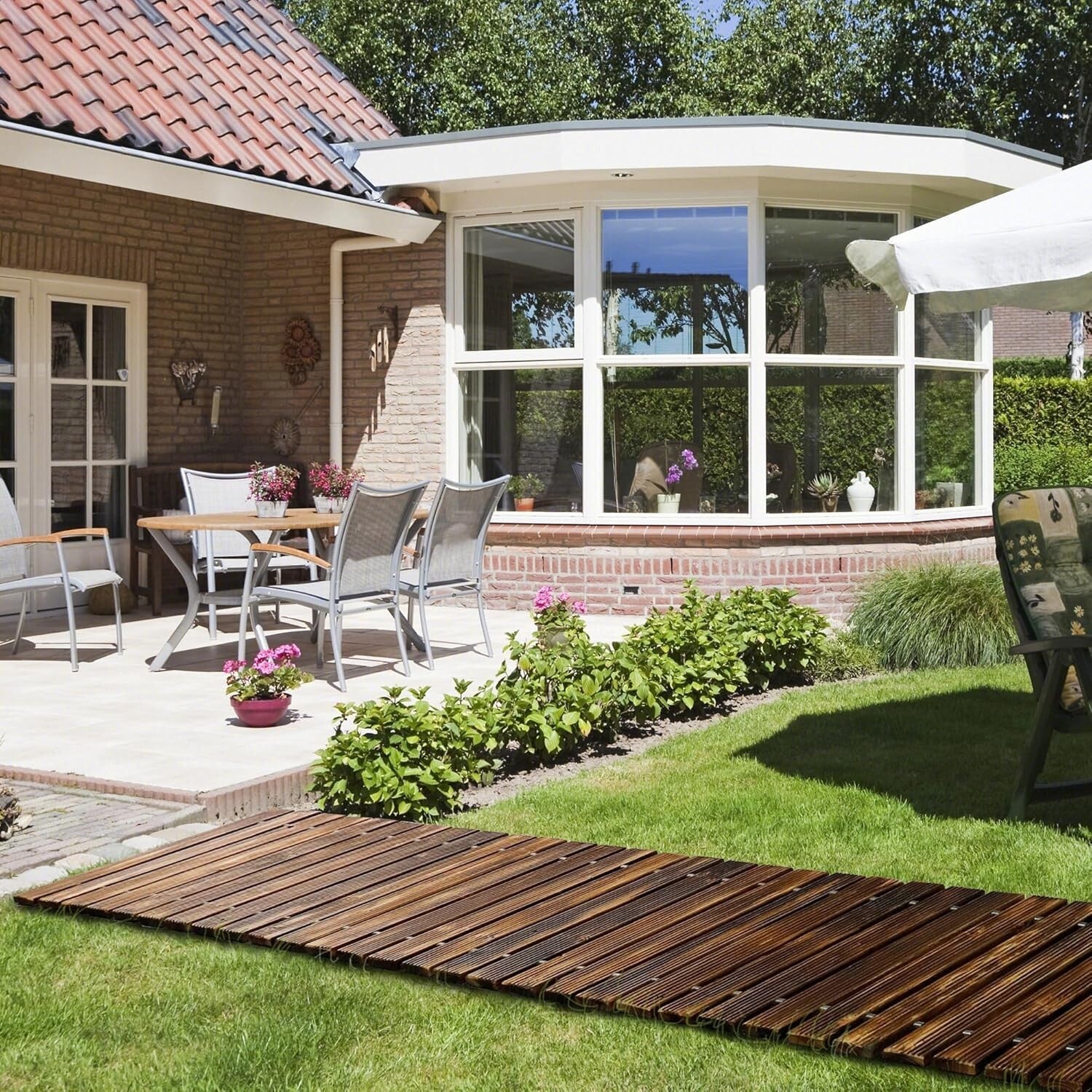 Elegant 12FT Roll Out Cedar Wooden Garden Pathway - Weather-Resistant Walkway