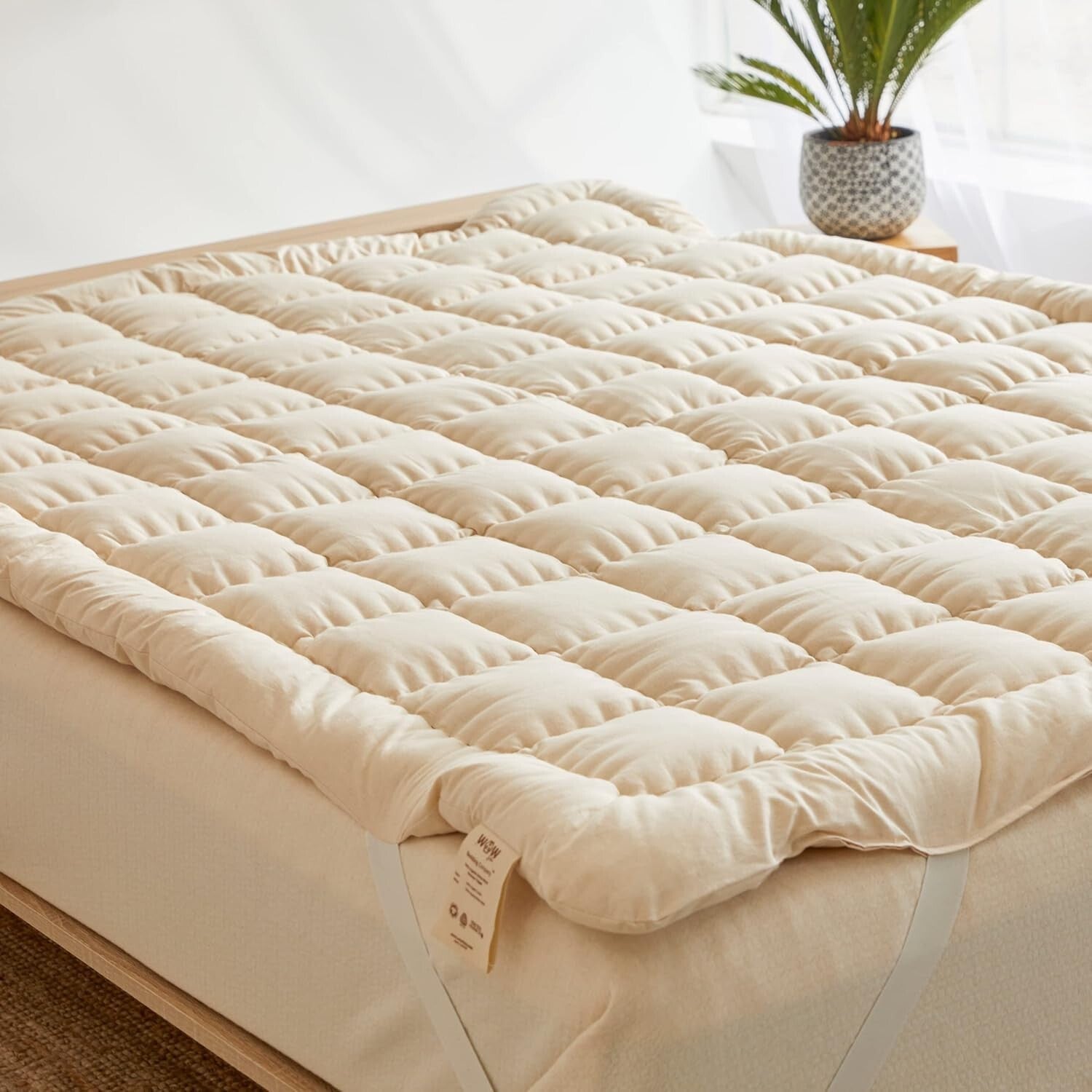 Luxury Handmade Organic Wool Mattress Topper - Moisture-Wicking, Medium Firm