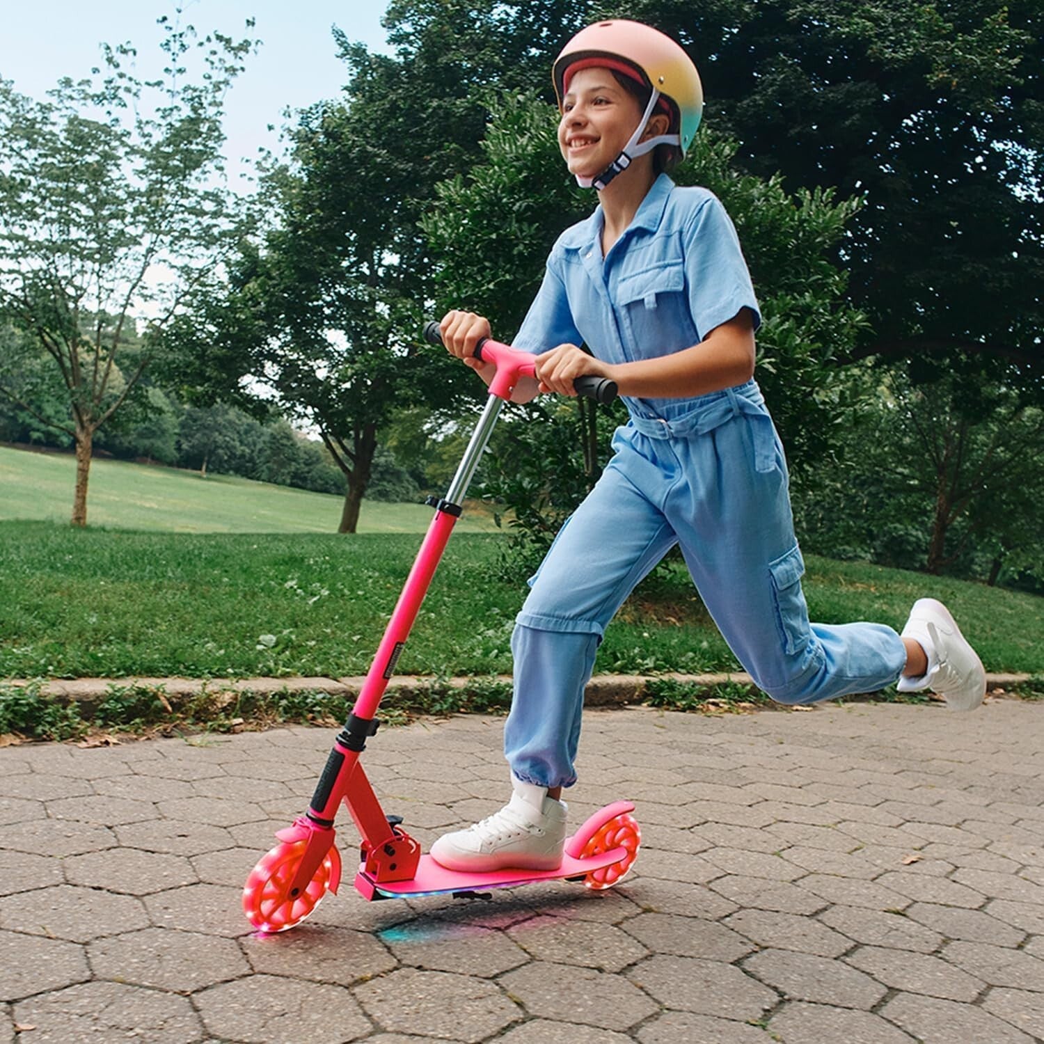 Light-Up Kick Scooter with Adjustable Handlebar for Kids - Highlight Pink