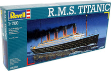 Load image into Gallery viewer, Titanic 1:700 Scale Model Kit - Traditional Design with Textured Hull Features