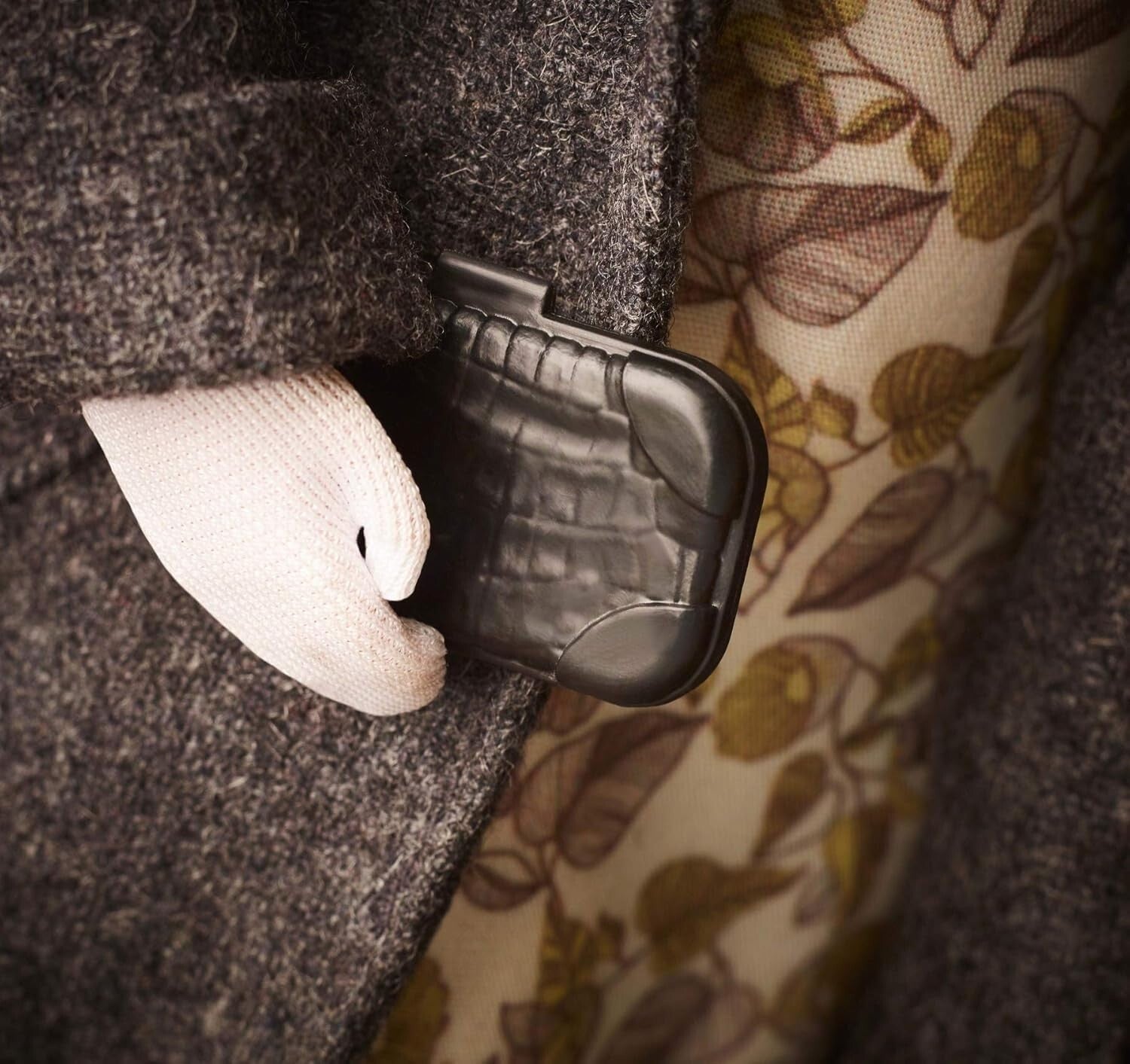 Inspiring Women Series Rosa Parks Doll with Fashion Accessories & Display Stand