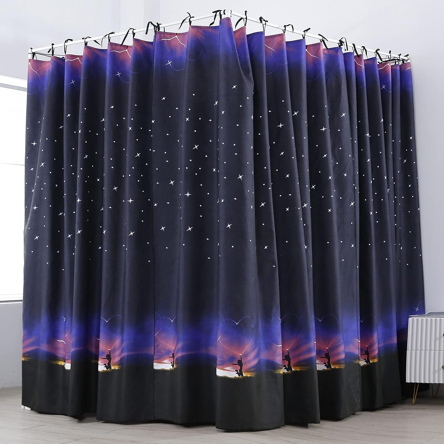 Elegant Galaxy-Themed Bed Curtain Canopy for Queen Size - Waterproof Design