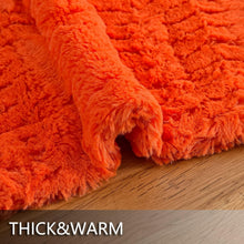 Load image into Gallery viewer, All-Season Faux Fur Blanket for Twin XL Bed - 63"x90" - Perfect for Napping