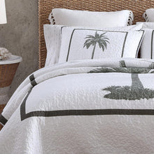 Load image into Gallery viewer, Lightweight Grey Cotton Quilt - Reversible King Bed Cover for Stylish Spaces
