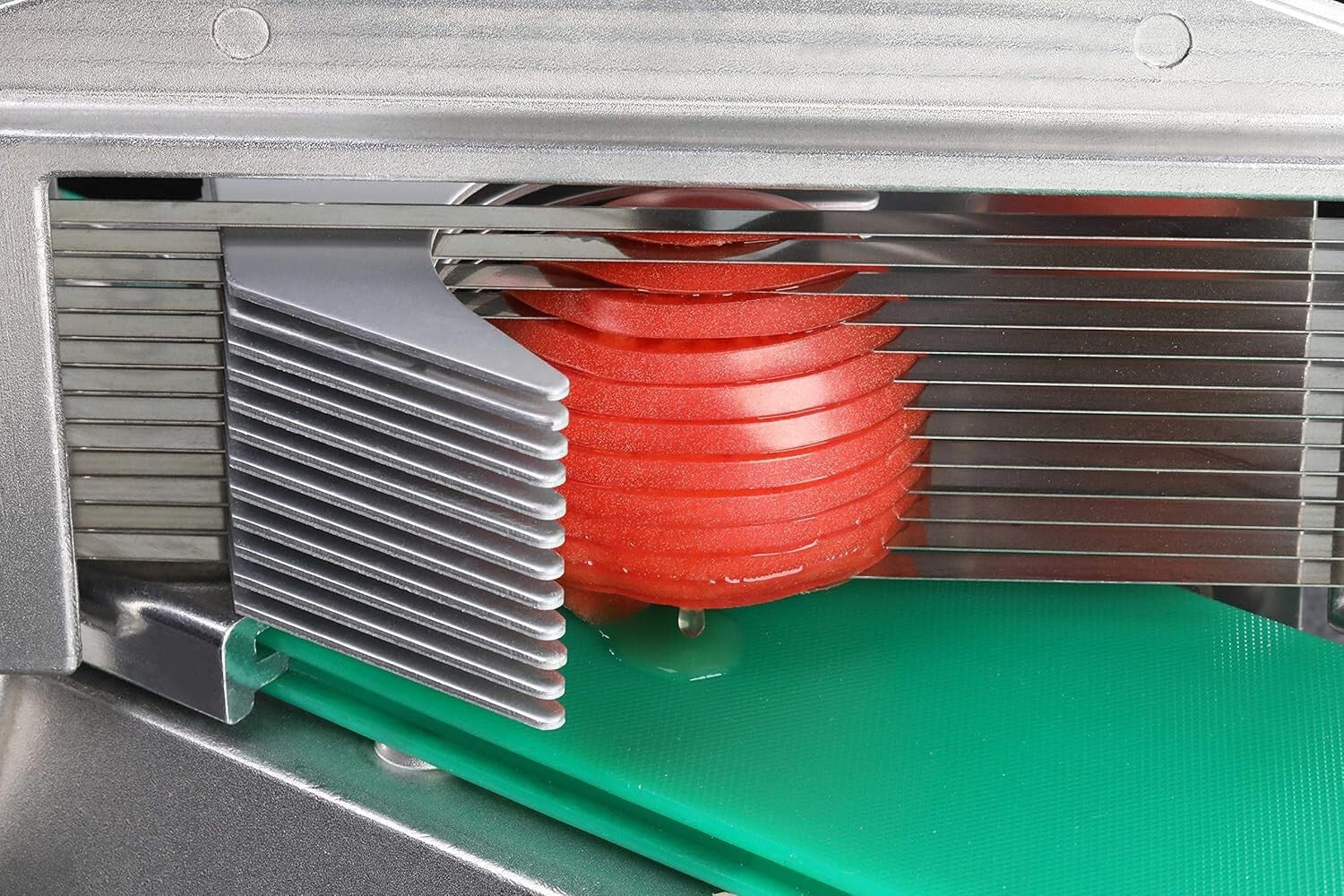 Durable Manual Tomato Slicer - 3/16-Inch Stainless Steel Blades, Dishwasher Safe