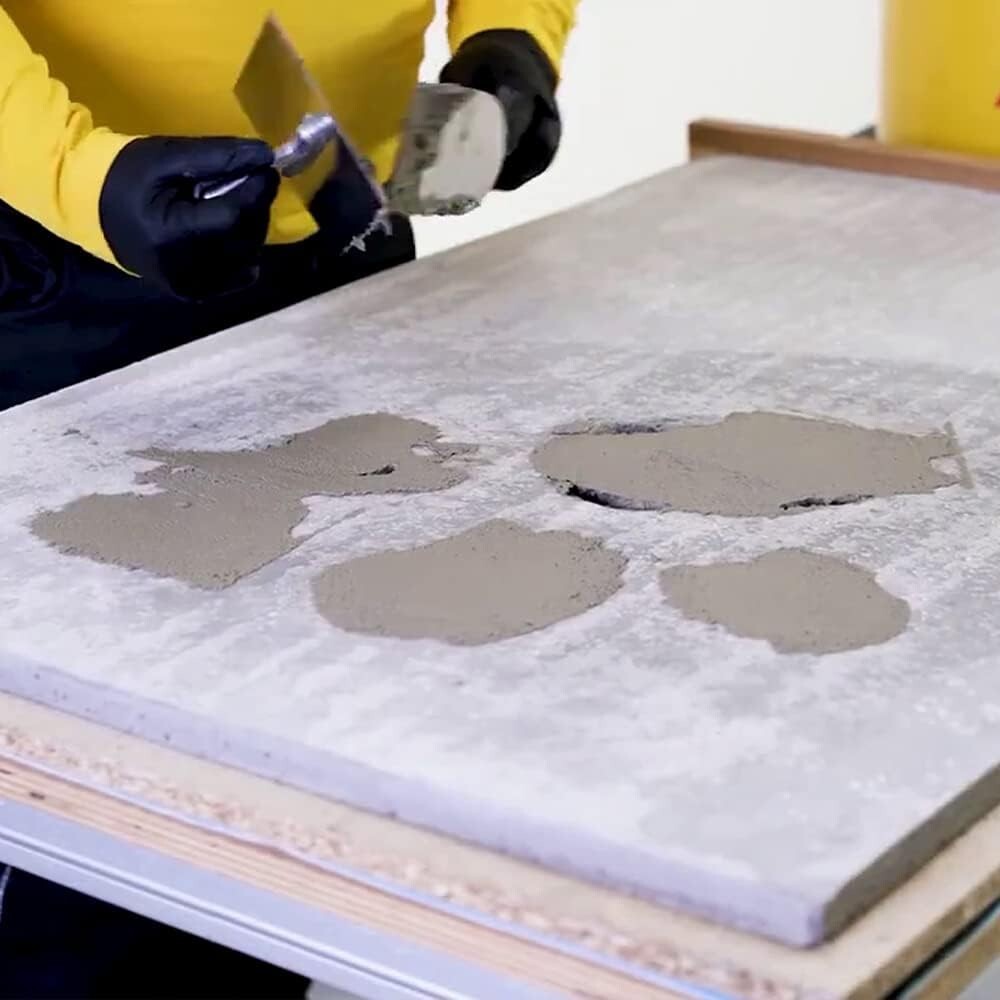 Cryl Gray Ready-Mix Concrete Patch - Textured 1 Qt 6 Pack for Easy Repairs