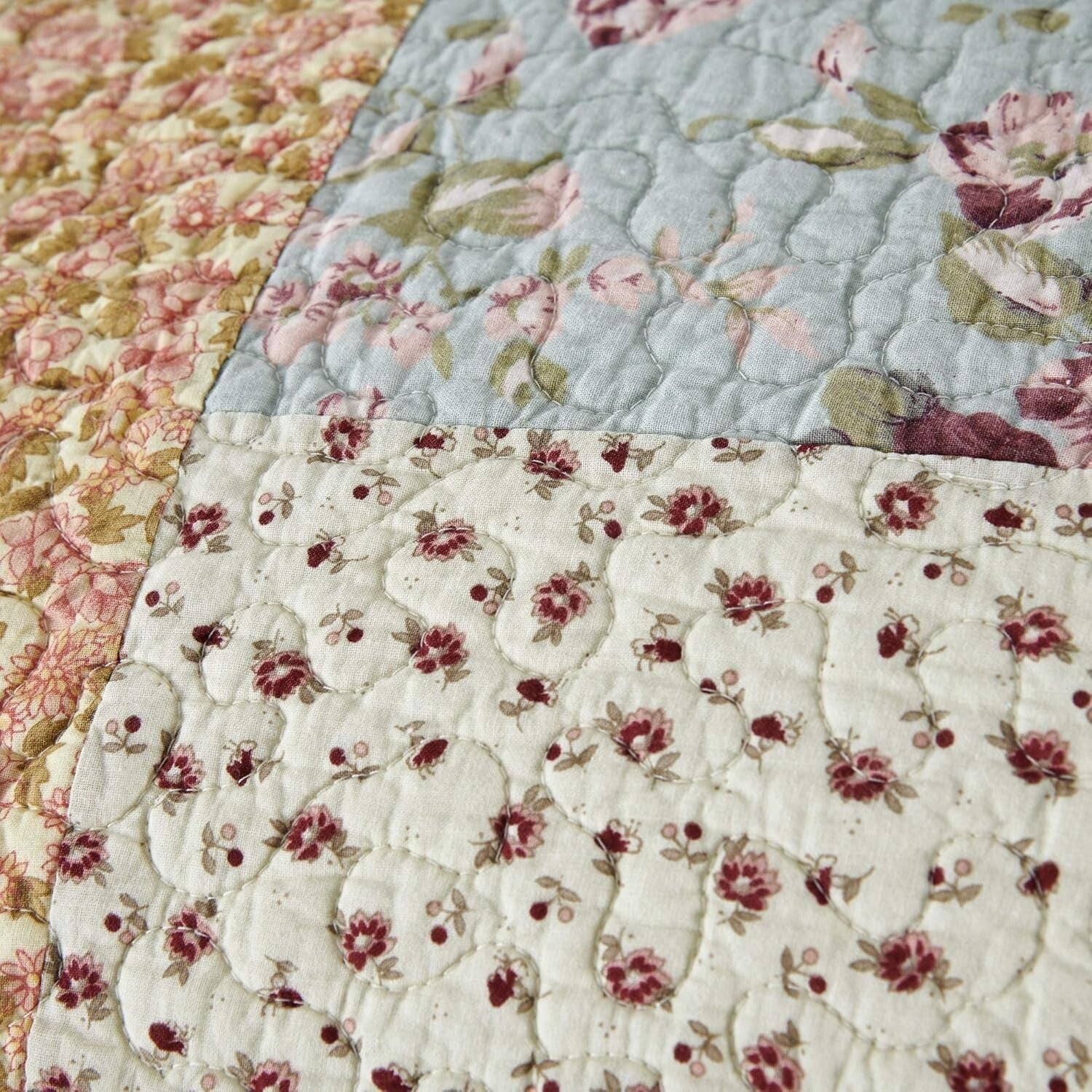 Machine Washable 100% Cotton King Quilt – Luxury Boho Floral Design 110x96"