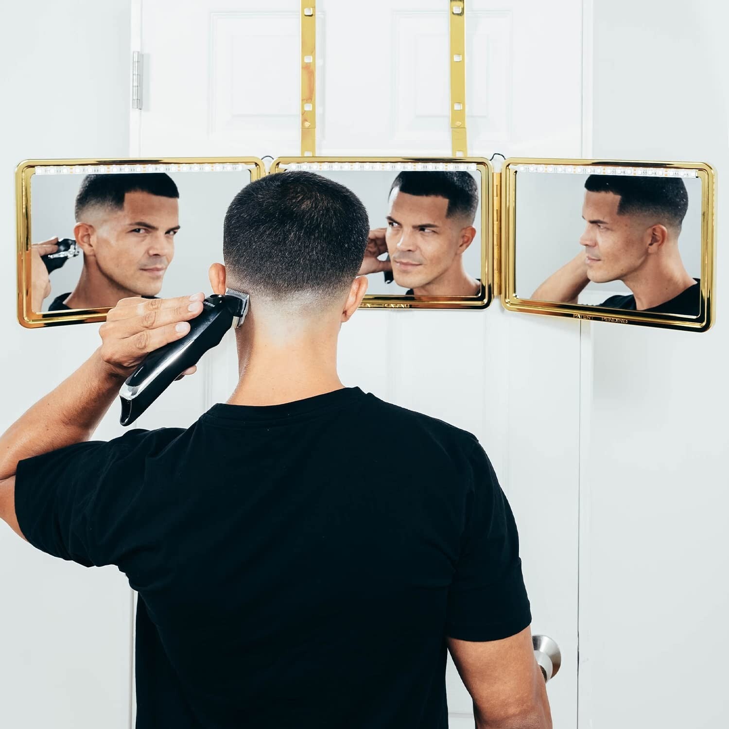 Luxury Gold Plated 360 Haircut Mirror with App Support for Mastering Cuts