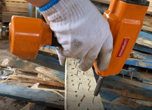 Load image into Gallery viewer, Compact Pneumatic Nail Remover Tool for Eco-Friendly Wood Recycling Projects