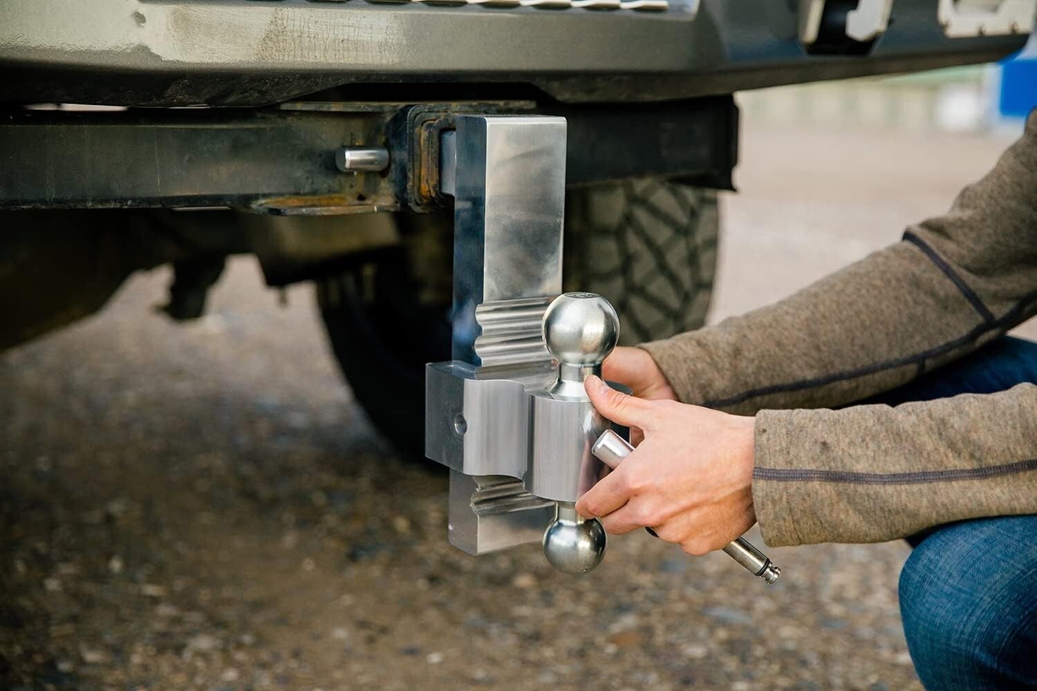 Adjustable Heavy Duty Trailer Hitch - 10" Rise/Drop with Dual Ball Receiver