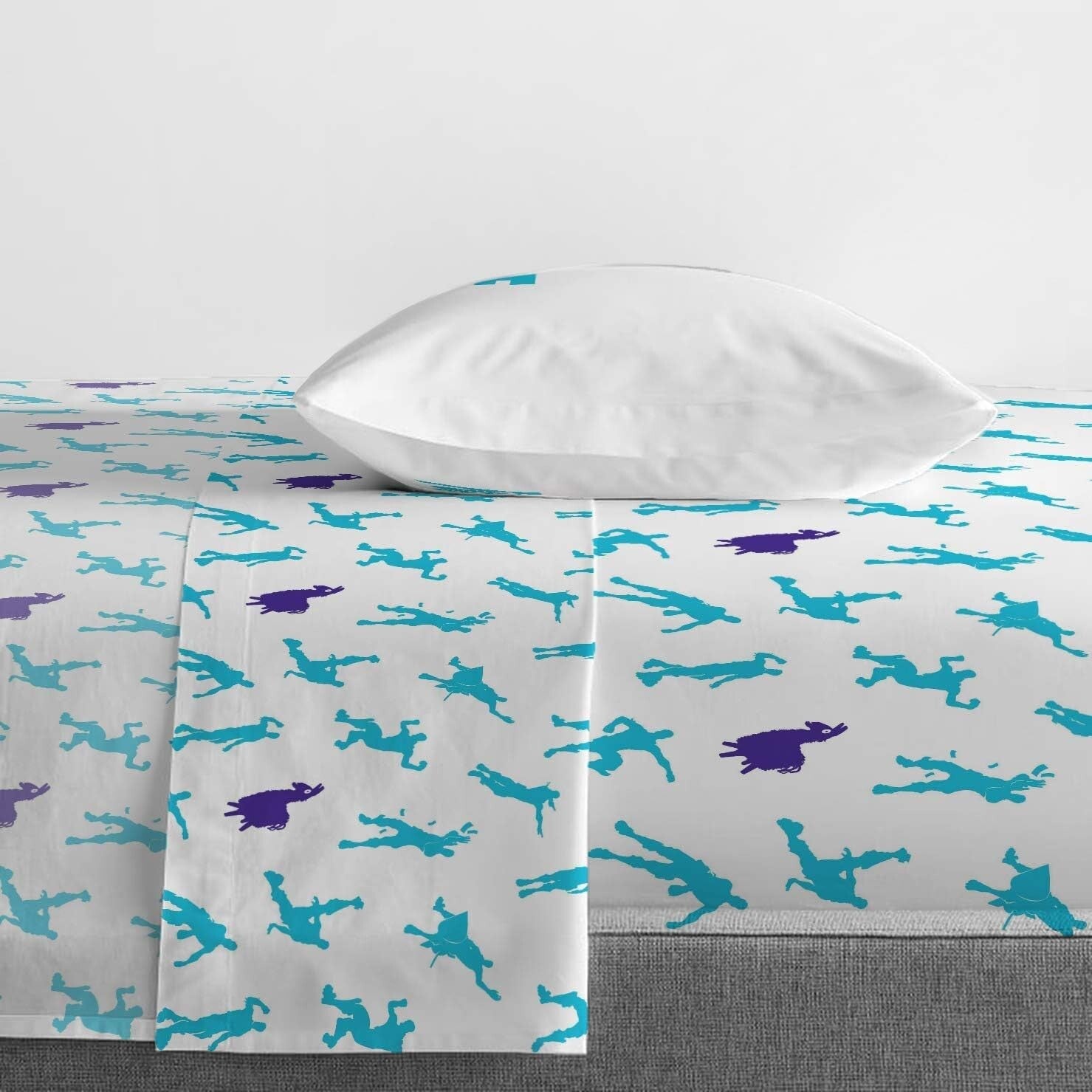 Fortnite Boogie Bomb Twin Bed Set - Reversible Comforter & 5-Piece Sheet Set