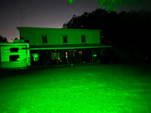 Load image into Gallery viewer, Easy-Setup Solar Hunting Light with Motion Activation - Perfect for Outdoor Use