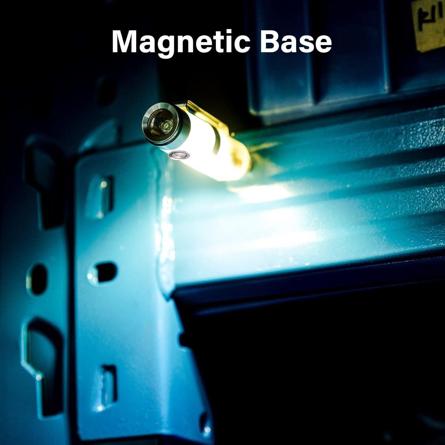 Versatile Magnetized LED Flashlight with 650 Lumens & Glow-in-the-Dark Function