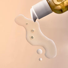 Load image into Gallery viewer, Moisturizing Pediatrician-Approved Baby Massage Oil 10.1 oz - Safe Ingredients