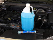 Load image into Gallery viewer, 25-Pack Instant Windshield Cleaner Tablets - Makes 25 Gallons of Sparkling Wash