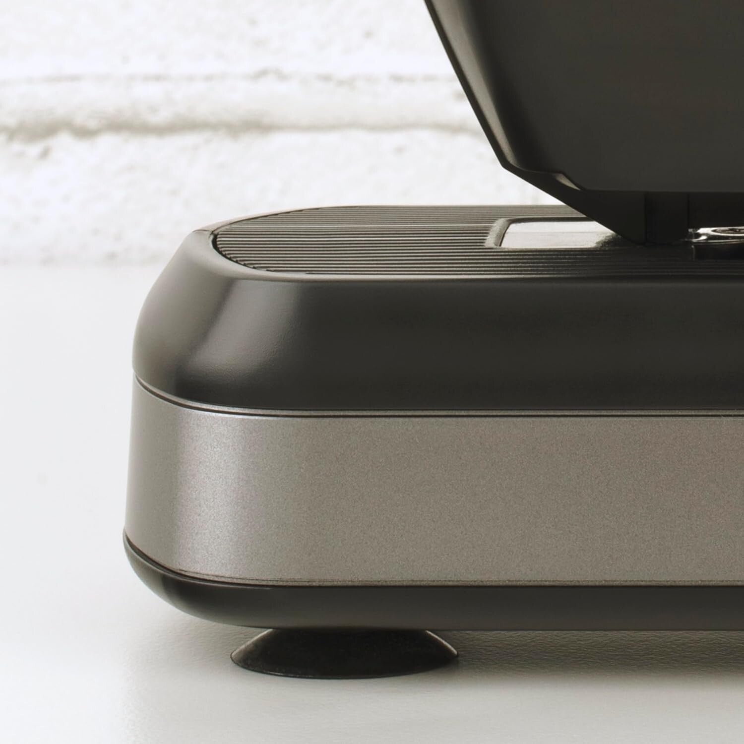 Modern Electric Stapler with 60-Sheet Capacity, QuickLoad & Low Staple Indicator