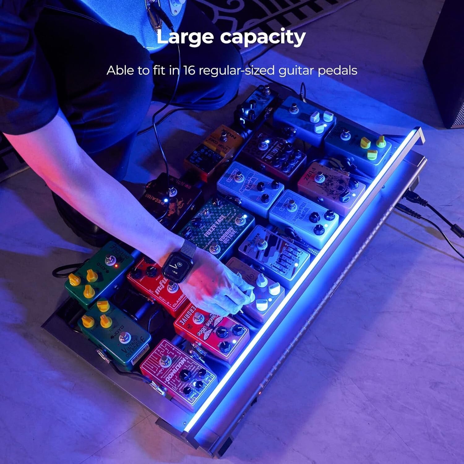 Portable Aluminum Guitar Pedalboard with Wheeled Bag & Isolated Power Supply