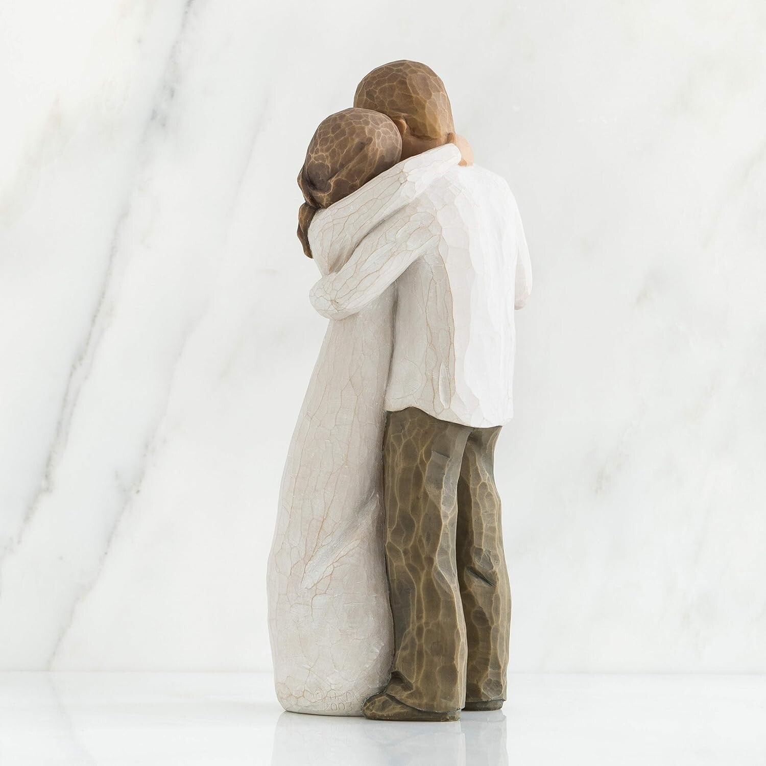 Elegant Embracing Couple Sculpture - Hand-Painted Figure for Home Decor