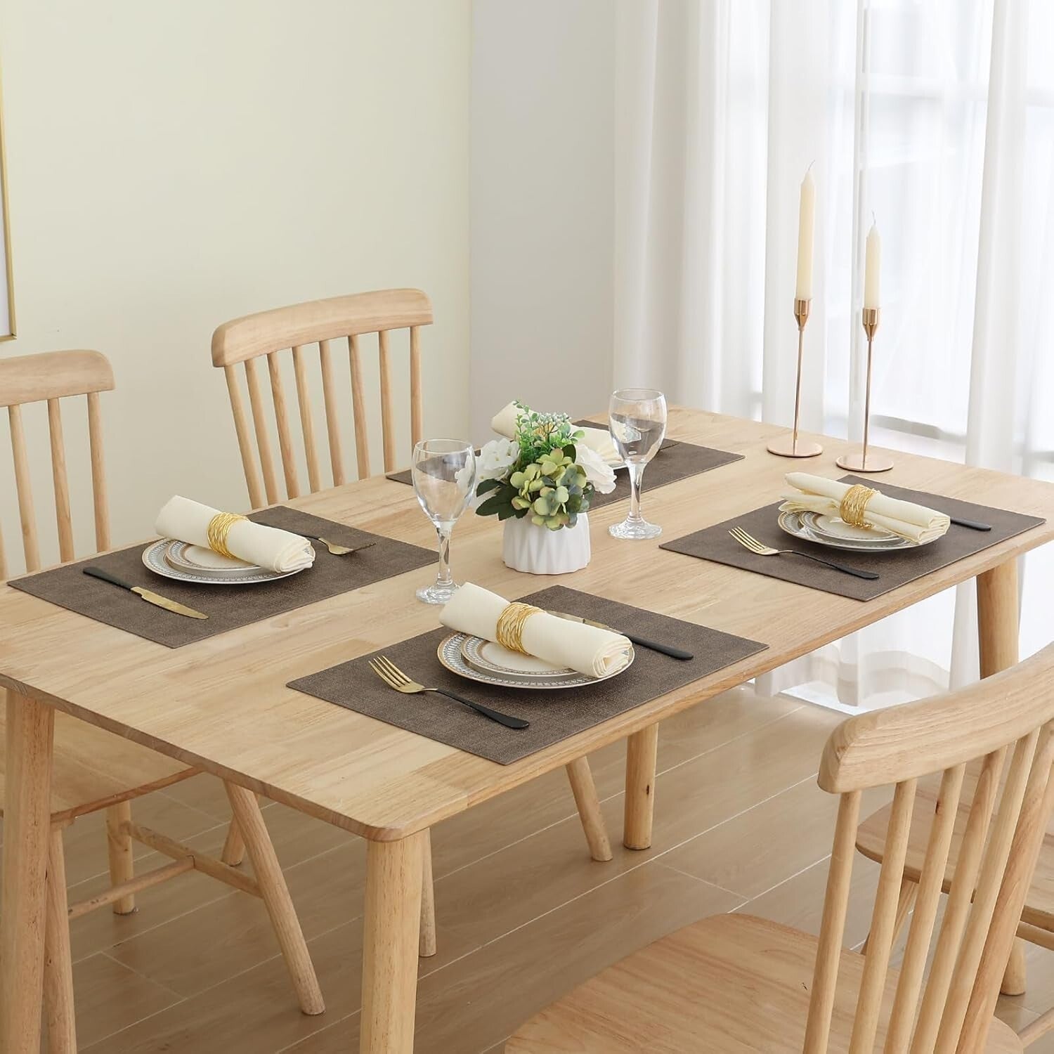 Durable Heat Resistant Faux Leather Table Mats - Set of 8, Wipeable & Waterproof